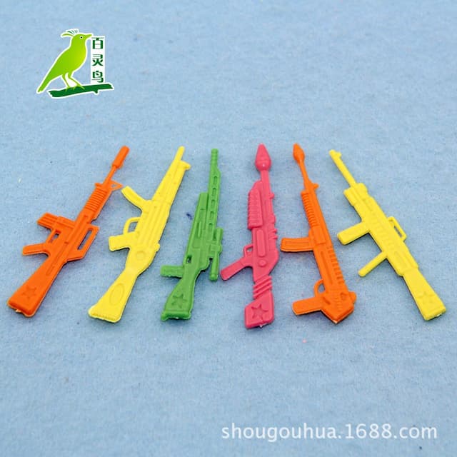 Wholesale children's small toy food accessories small rifle male treasure popular plastic toy gun model stall supply